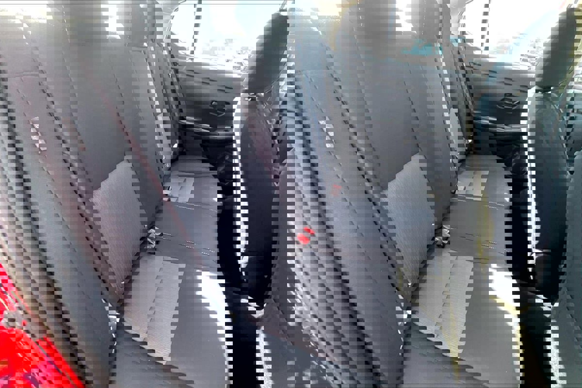 Used 2024 Nissan Sentra SV image 27