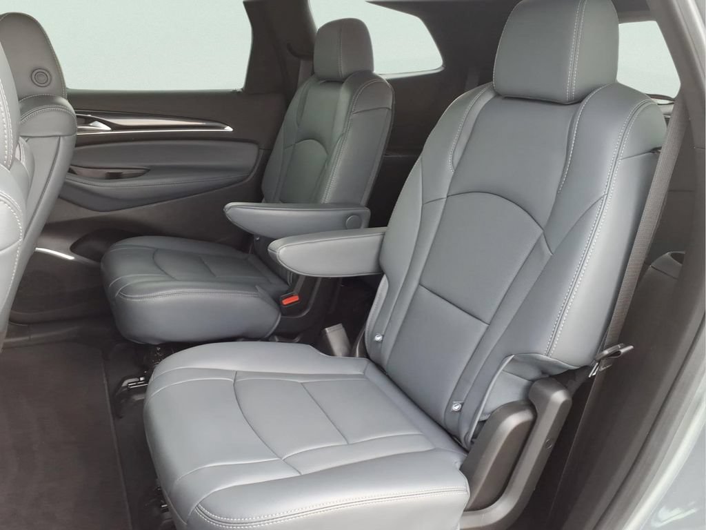 Certified 2024 Buick Enclave Essence FWD image 20