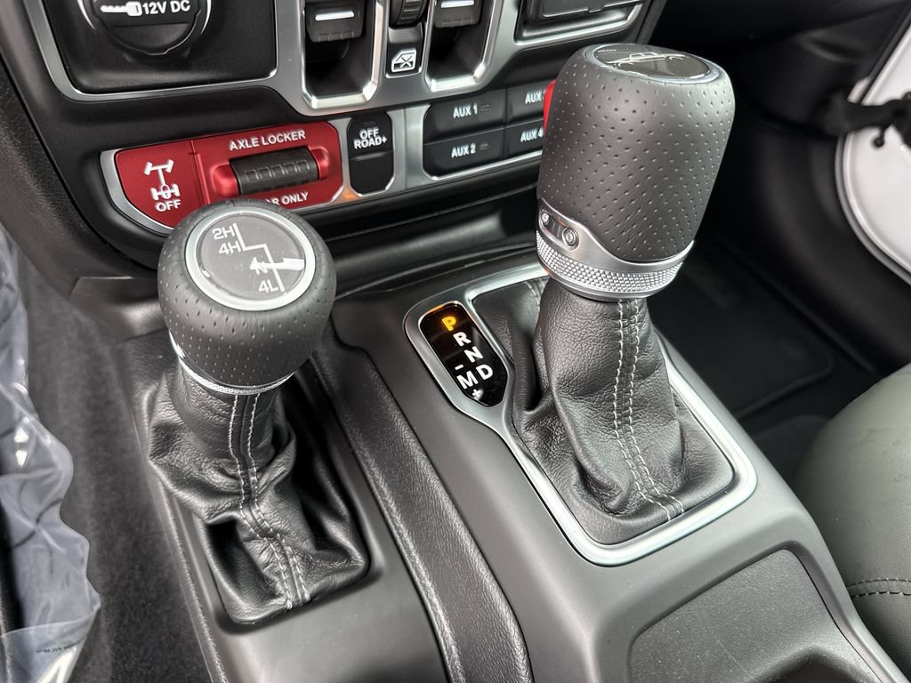 New 2026 Jeep Gladiator Mojave AWD/4WD image 34