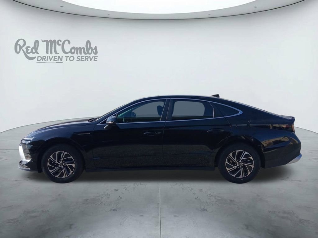 New 2026 Hyundai Sonata Blue FWD image 2