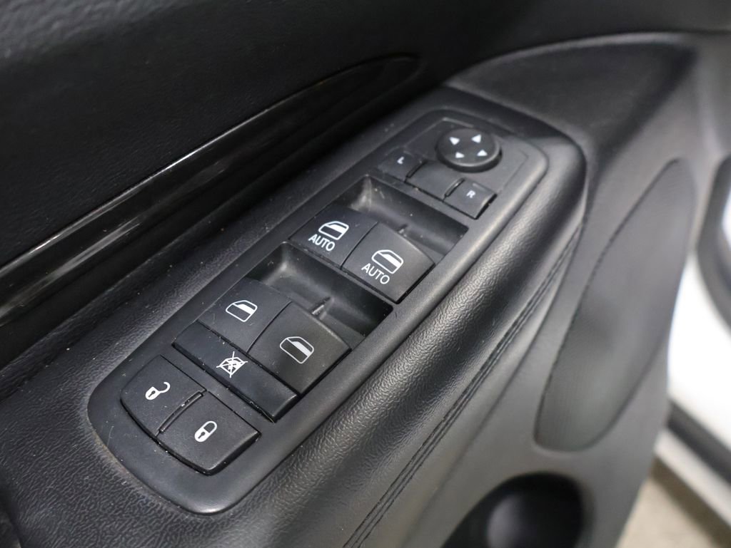 Used 2016 Dodge Durango Limited image 15