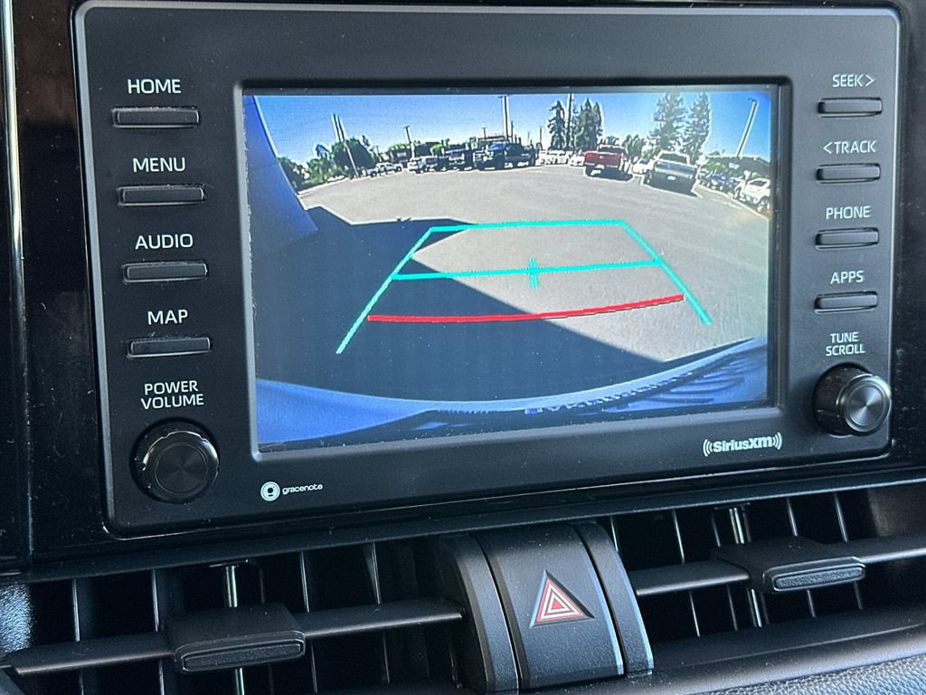 Used 2021 Toyota RAV4 XLE w/ Carpet Mat Package (TMS) FWD image 18