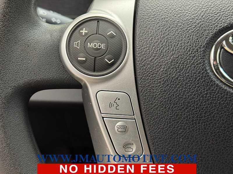 Used 2015 Toyota Prius C Two FWD image 37