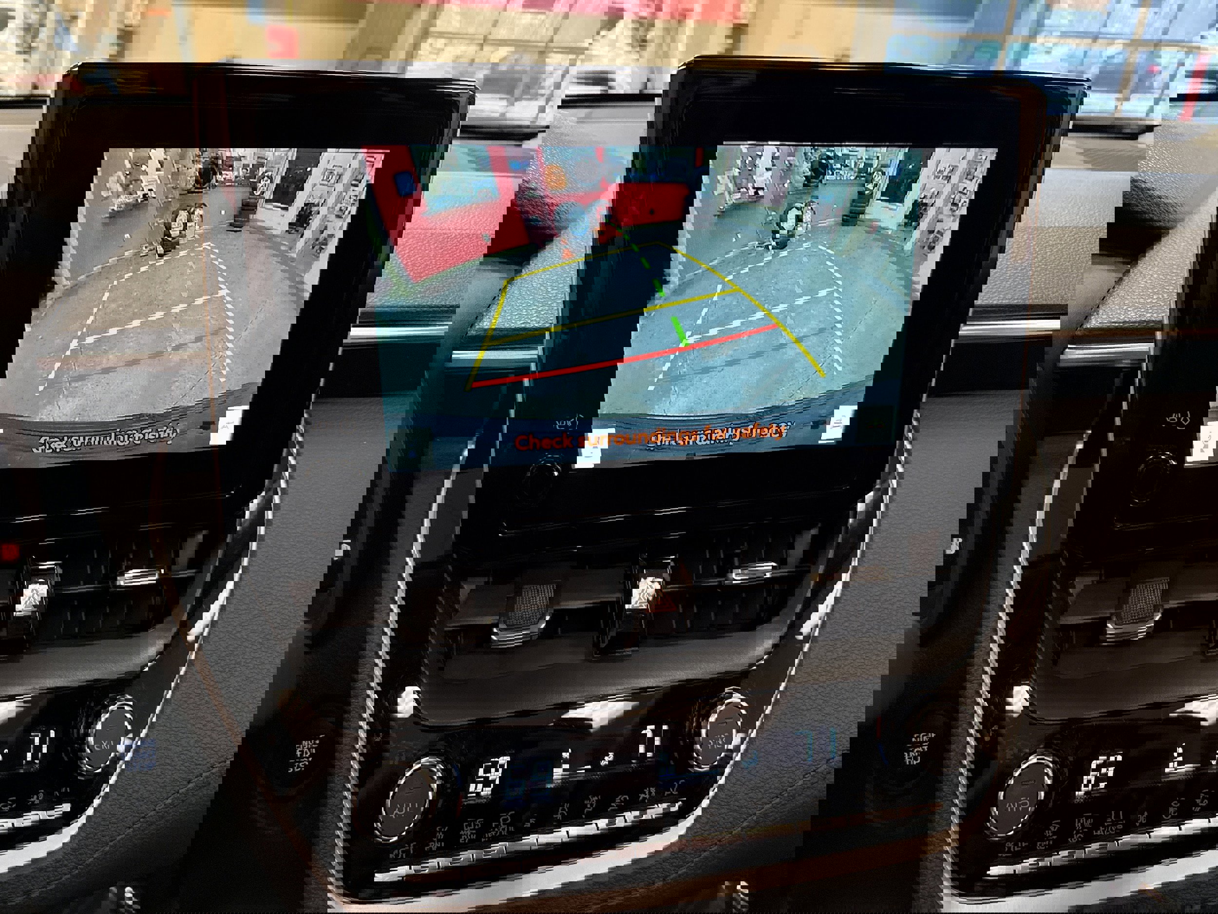 Used 2024 Toyota Corolla Cross XLE w/ Convenience Package image 38