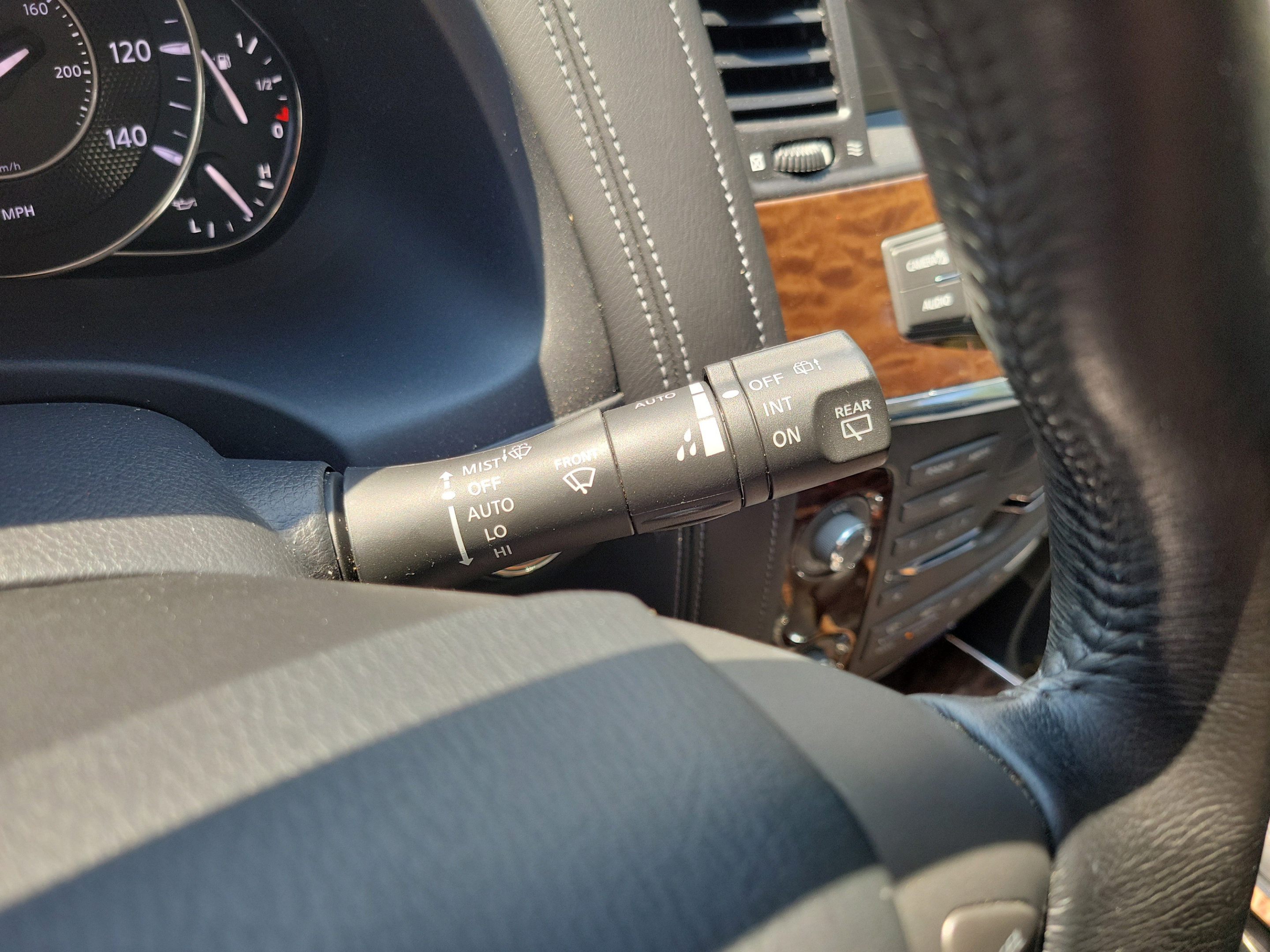 Used 2019 Nissan Armada SL w/ Premium Package RWD image 21