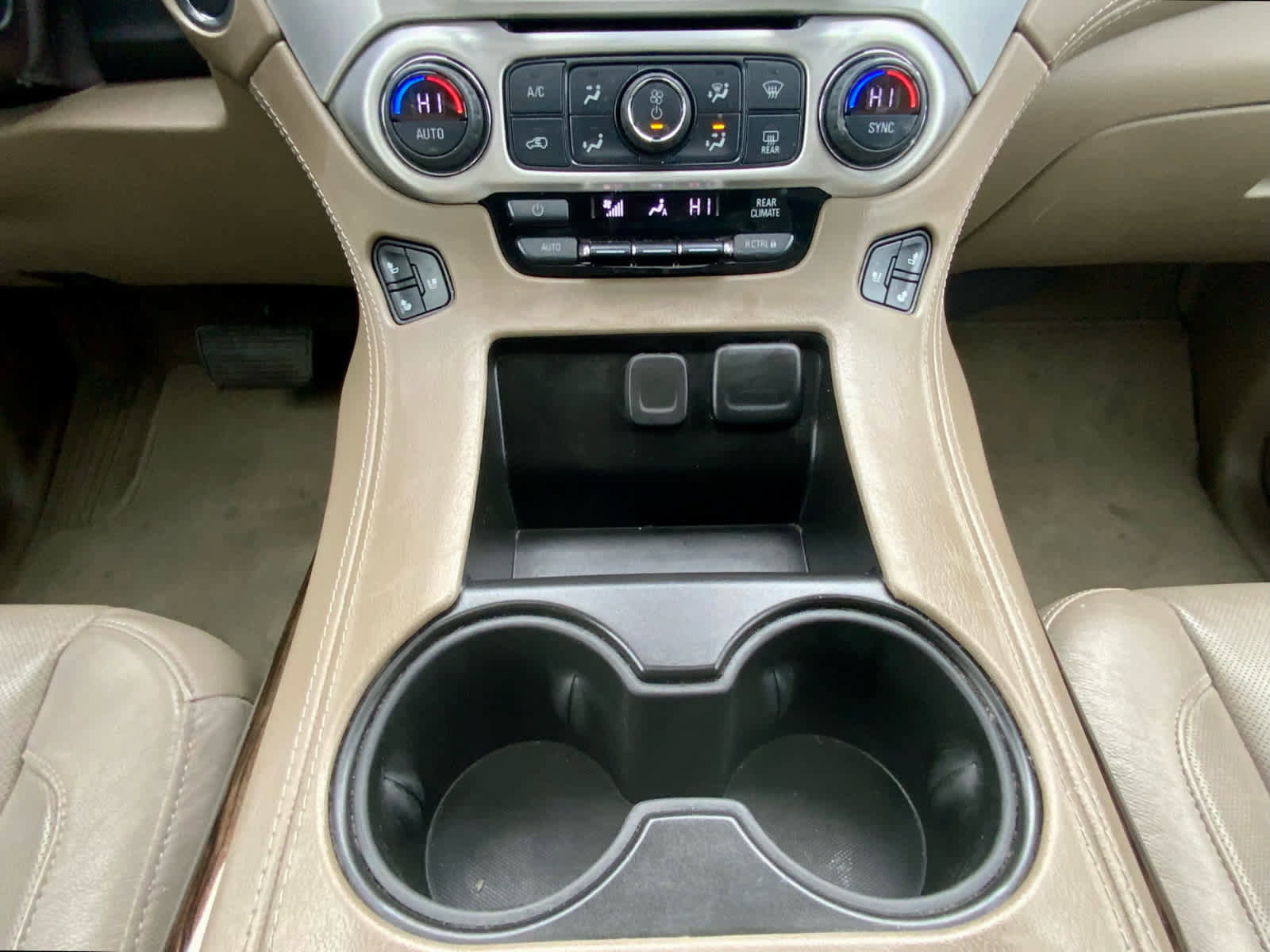 Used 2019 GMC Yukon XL SLT w/ Open Road Package image 47