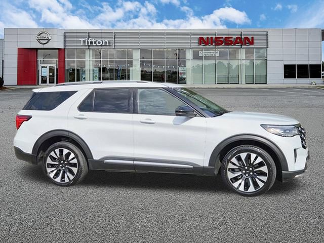 Used 2025 Ford Explorer Platinum w/ LUX Leather Package AWD/4WD image 3