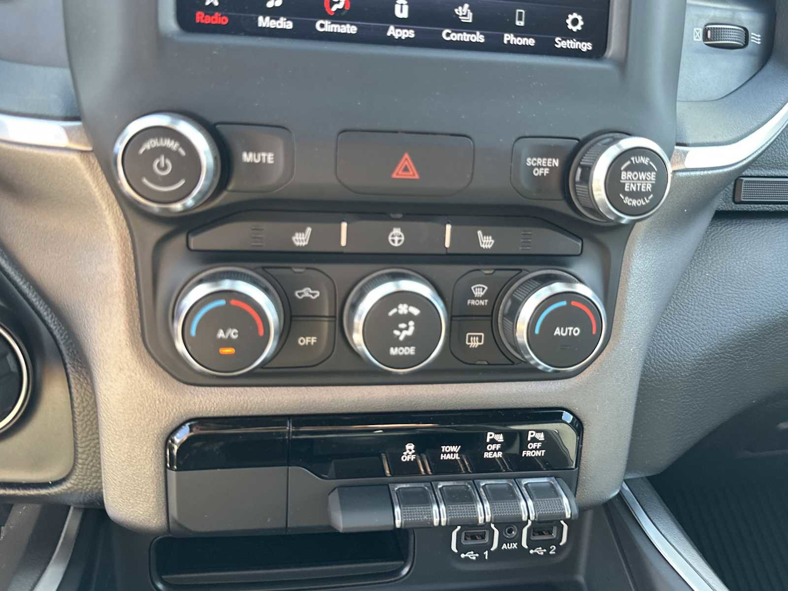 Used 2021 RAM 1500 Big Horn AWD/4WD image 21