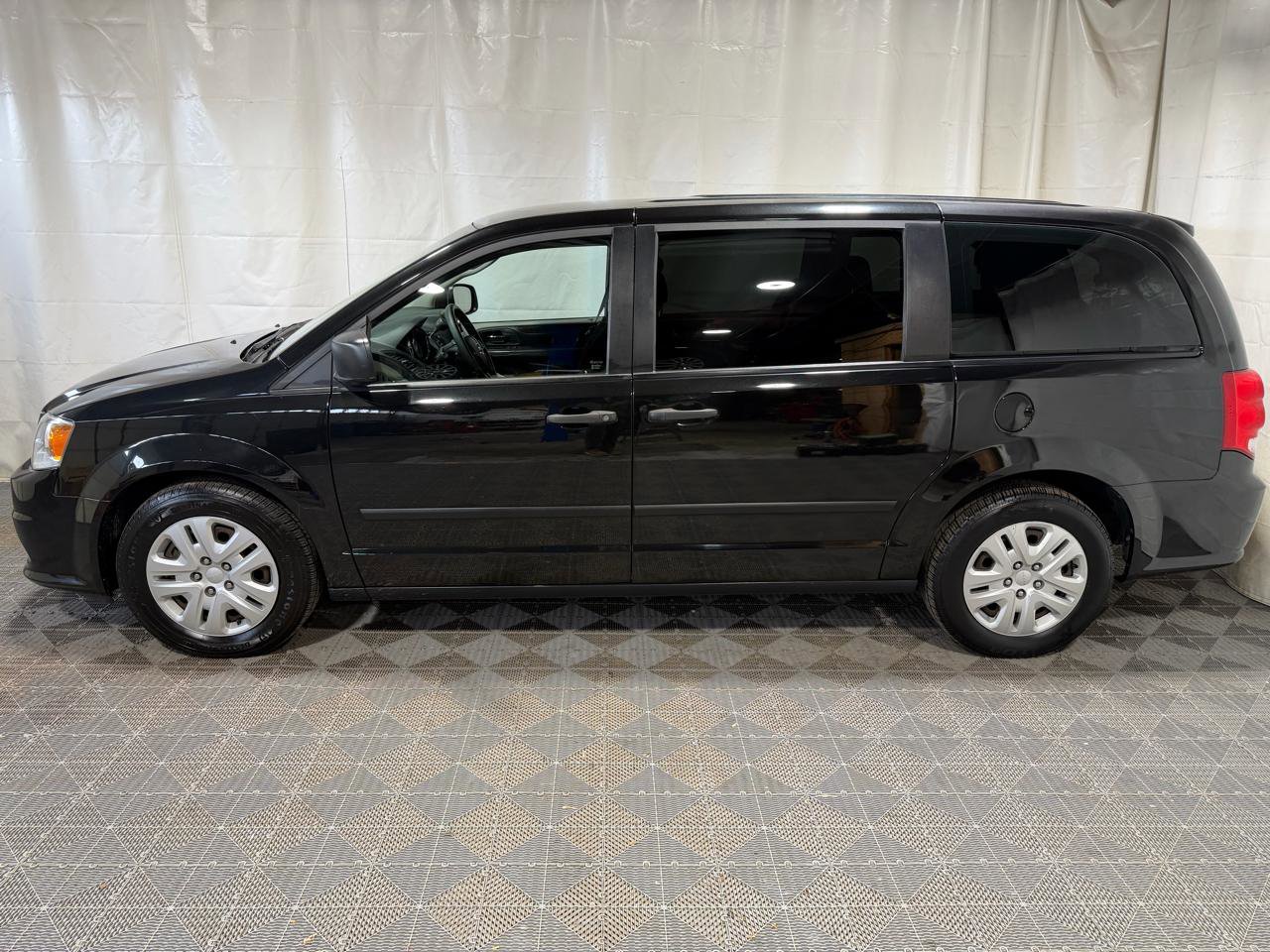 Used 2015 Dodge Grand Caravan 4dr Wgn Canada Value Package image 5