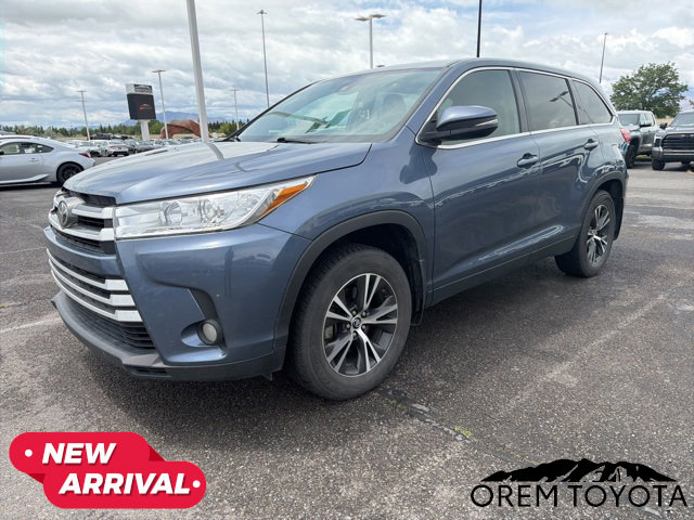 Used 2019 Toyota Highlander Plus AWD/4WD image 17