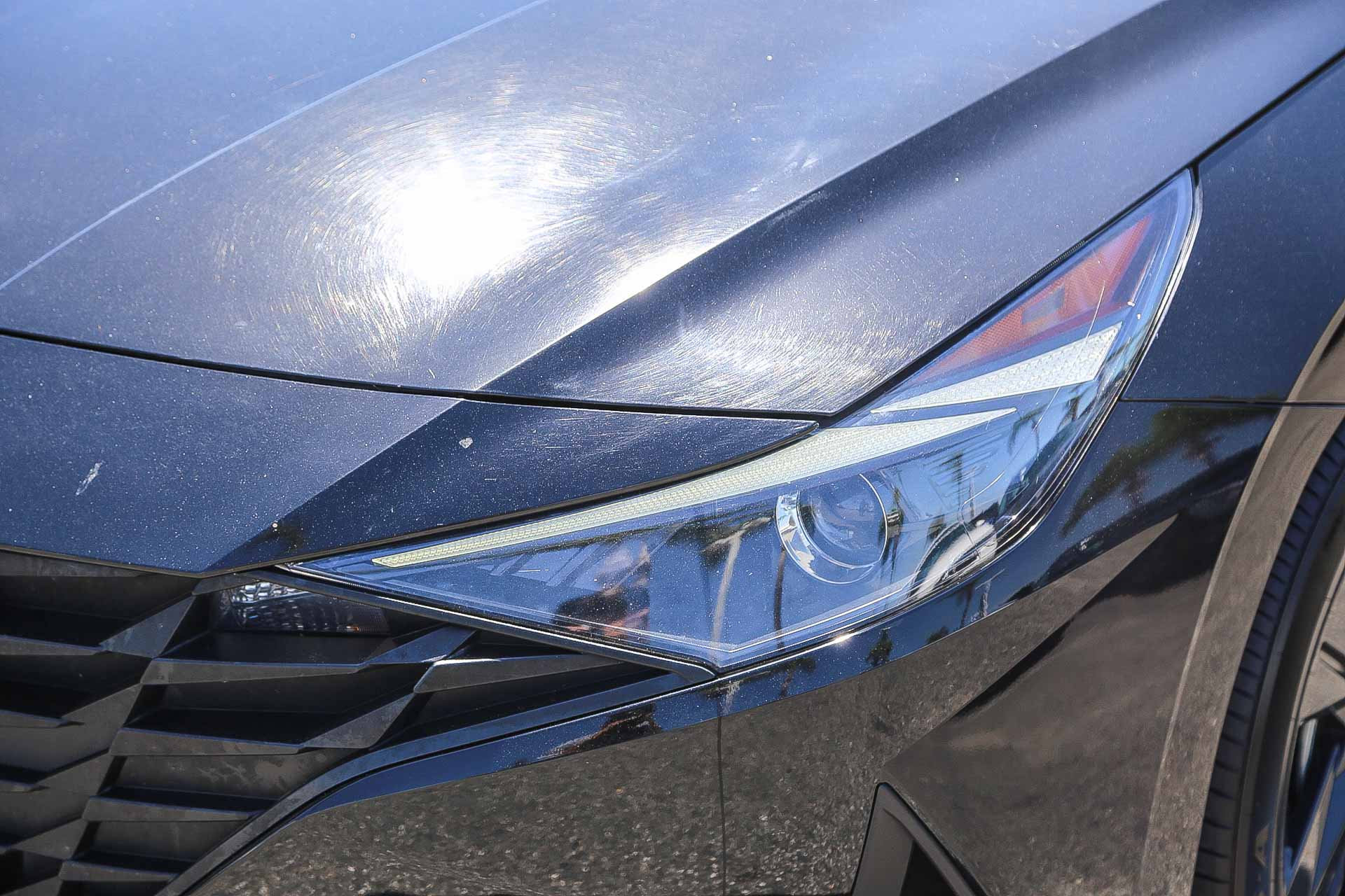 Used 2023 Hyundai Elantra Blue FWD image 4