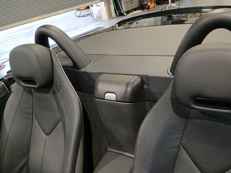 Used 2011 Mercedes-Benz SLK 300 image 20