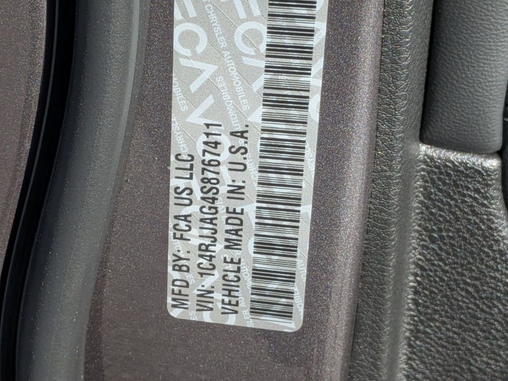 New 2025 Jeep Grand Cherokee L Altitude image 37