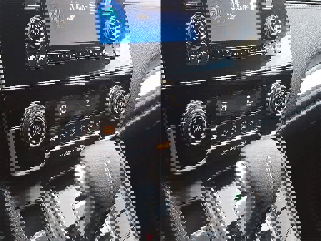 Certified 2018 Honda CR-V LX image 19