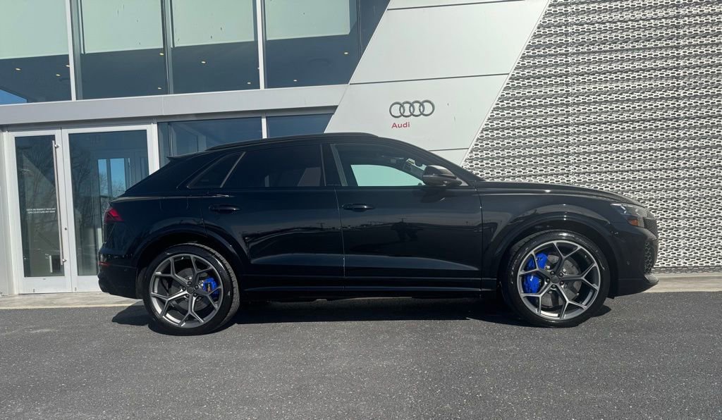 New 2026 Audi RS Q8 performance image 47