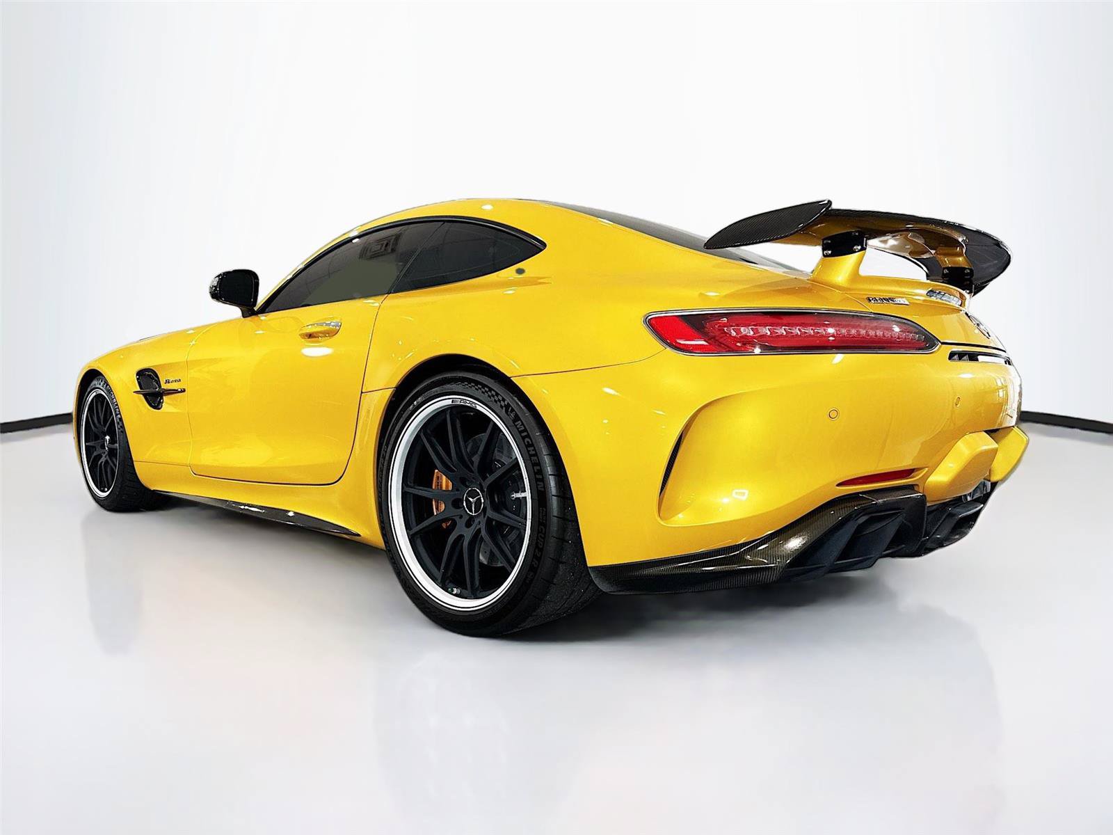 Used 2019 Mercedes-Benz AMG GT R image 24
