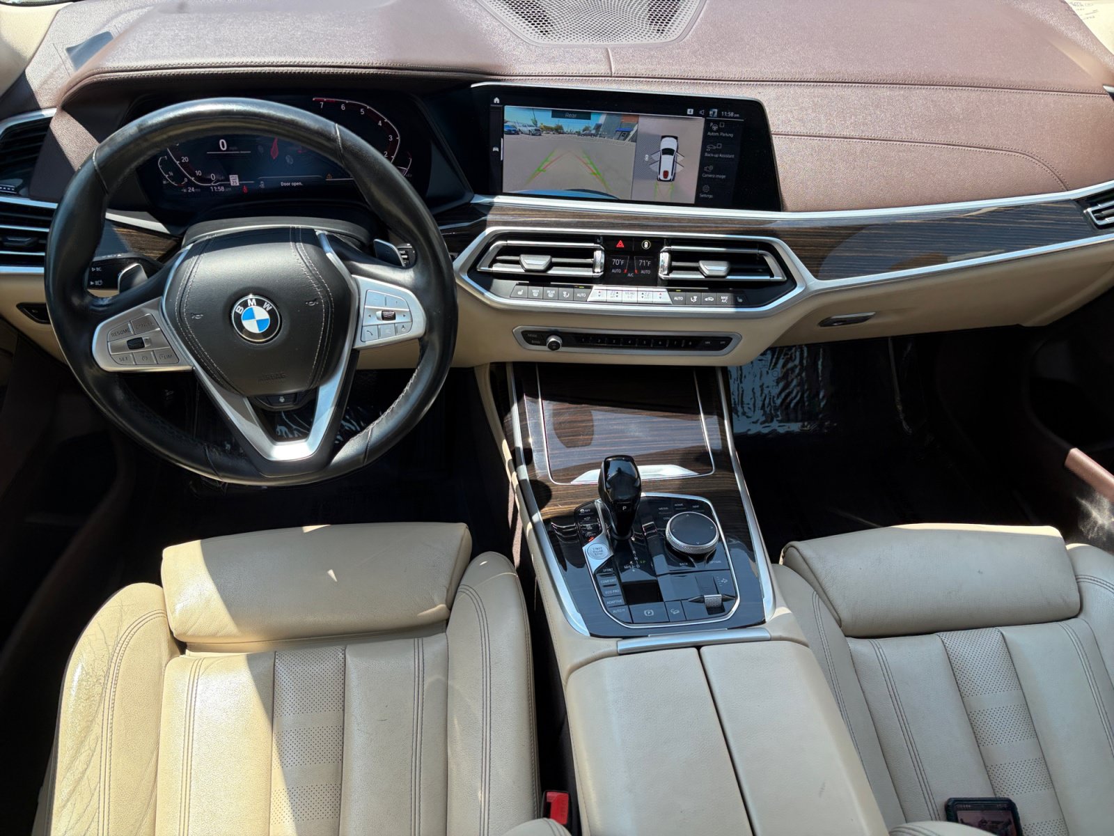 Used 2019 BMW X7 xDrive40i w/ Cold Weather Package AWD/4WD image 17