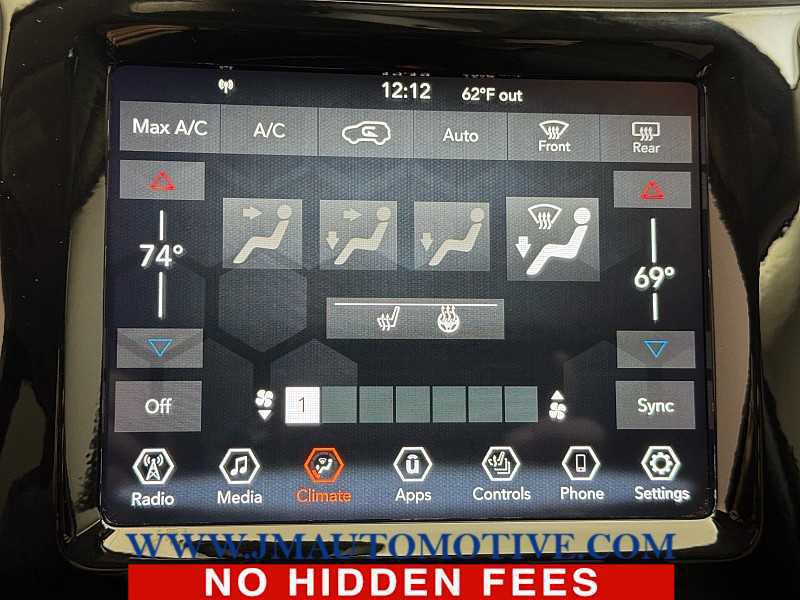 Used 2020 Jeep Cherokee Limited image 23