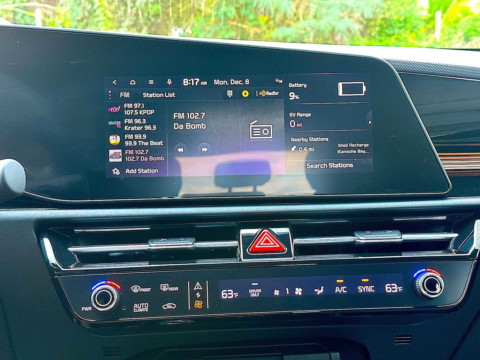 Used 2023 Kia Niro EX w/ EX Cold Weather Package image 12