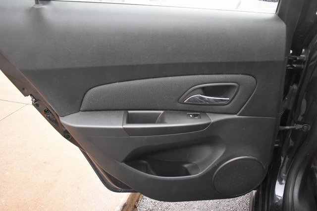 Used 2014 Chevrolet Cruze LT w/ RS Package image 30