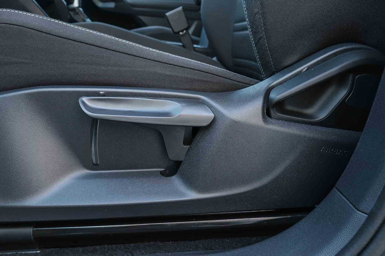 Used 2024 Volkswagen Tiguan S image 21