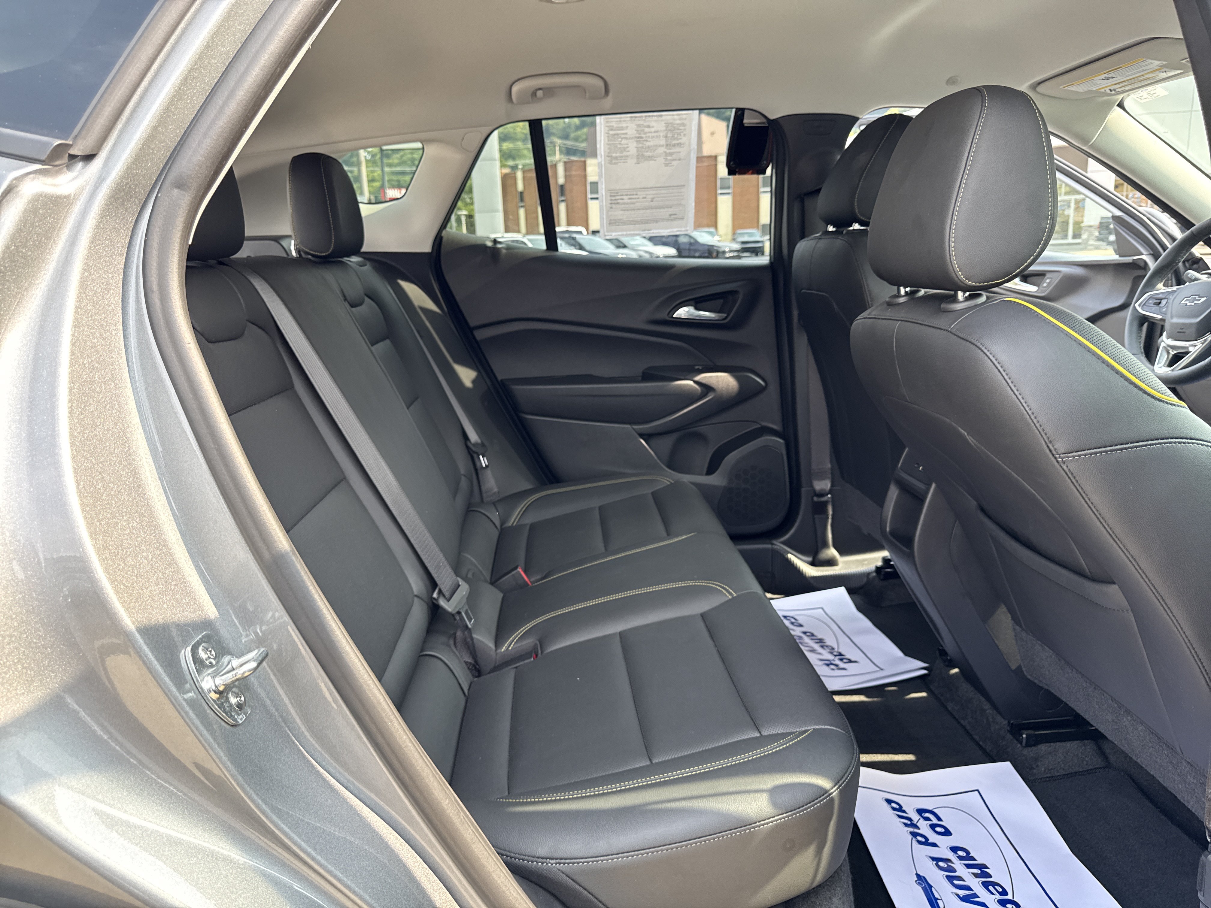 Used 2025 Chevrolet Trax ACTIV w/ Driver Confidence Package FWD image 17