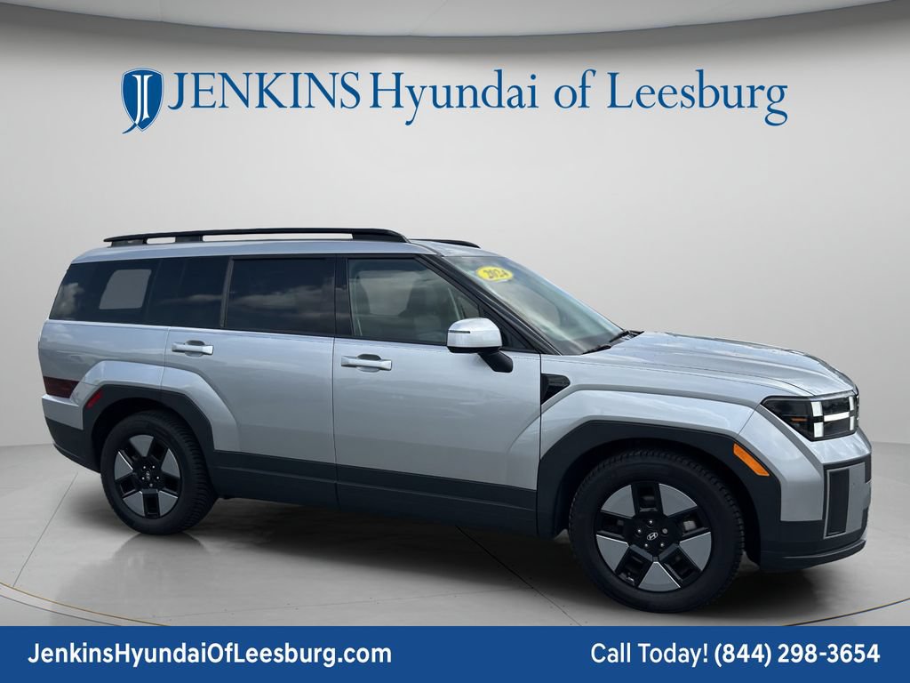 Certified 2024 Hyundai Santa Fe SEL FWD image 2