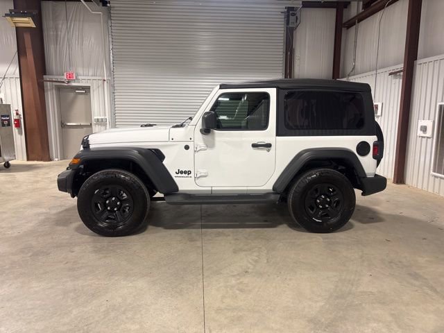 Used 2025 Jeep Wrangler Sport image 3