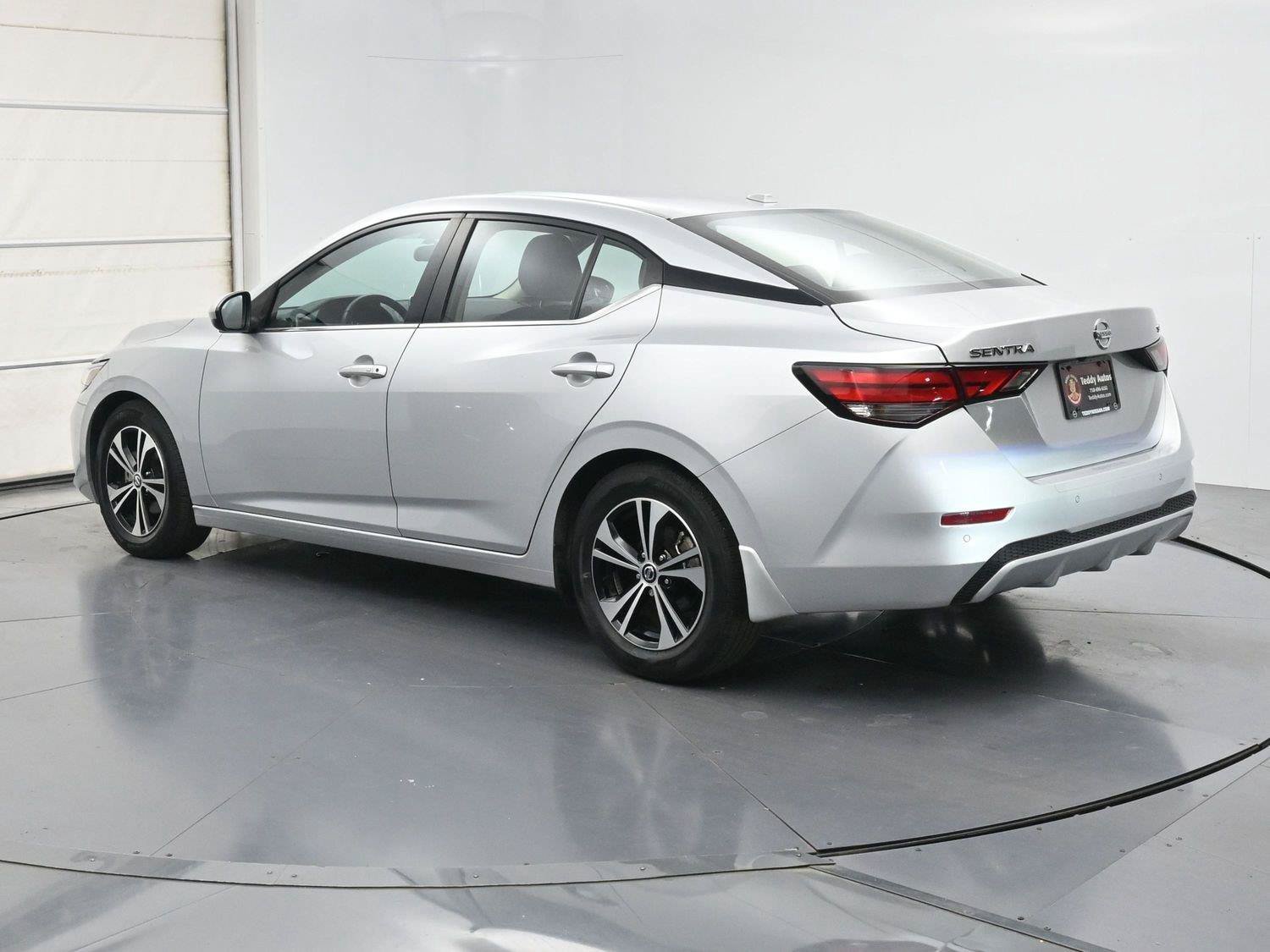 Used 2022 Nissan Sentra SV FWD image 21