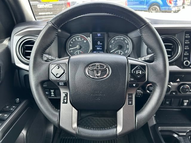 Used 2023 Toyota Tacoma TRD Off-Road w/ Black Out Package (TMS) AWD/4WD image 23