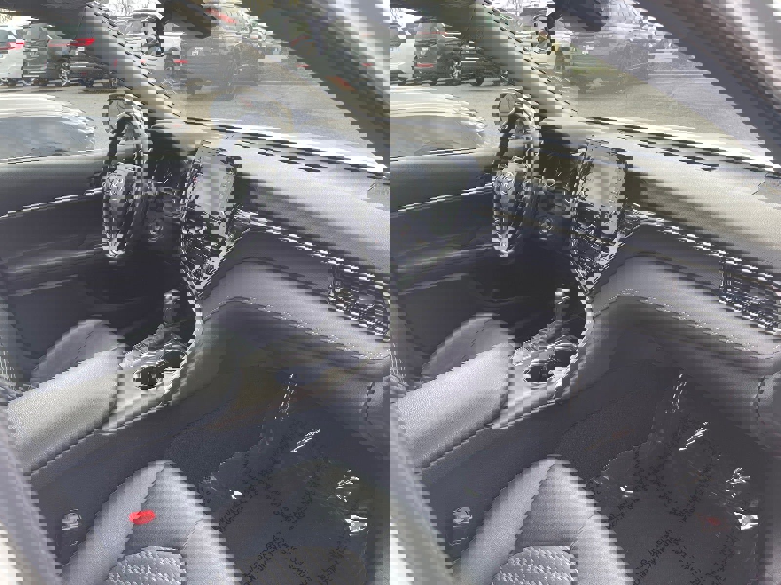 Used 2024 Toyota Camry SE image 22