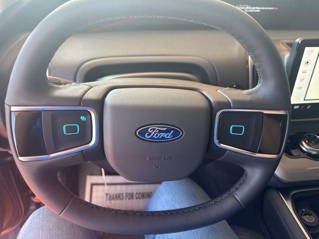 New 2026 Ford Expedition Active image 11