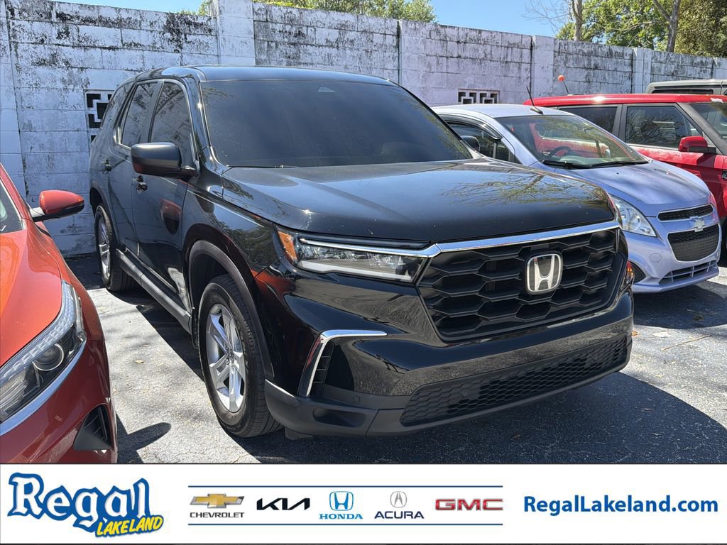 Used 2024 Honda Pilot LX