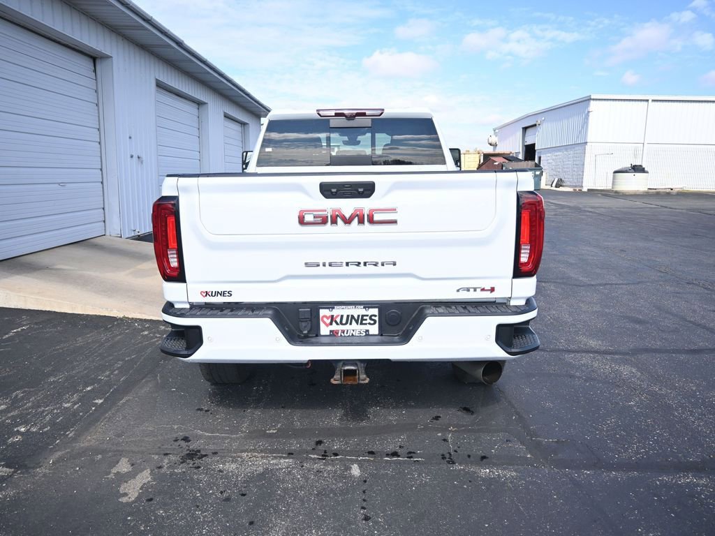 Used 2021 GMC Sierra 2500 AT4 w/ AT4 Preferred Package image 9