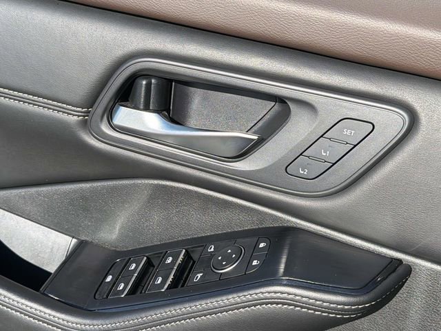 Certified 2023 Nissan Rogue SL w/ SL Premium Package image 28