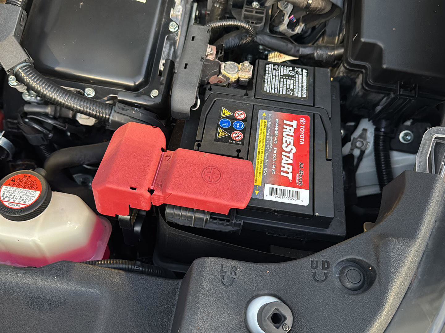 Used 2016 Toyota Prius Two image 29