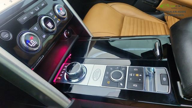 Used 2019 Land Rover Discovery HSE Luxury AWD/4WD image 49
