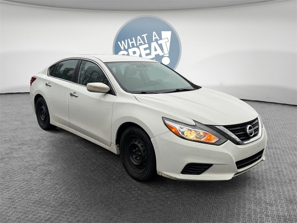 Used 2018 Nissan Altima 2.5 S w/ S Convenience Package
