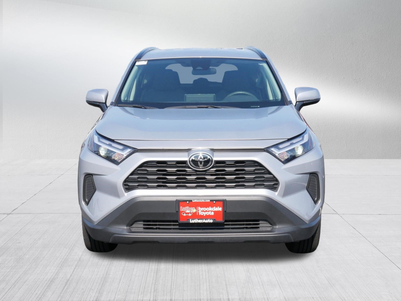 Certified 2025 Toyota RAV4 XLE AWD/4WD image 2