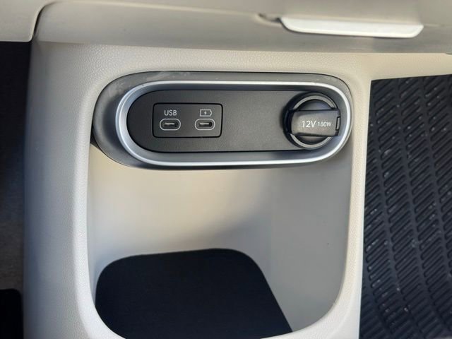 Used 2023 Genesis GV60 Advanced image 34