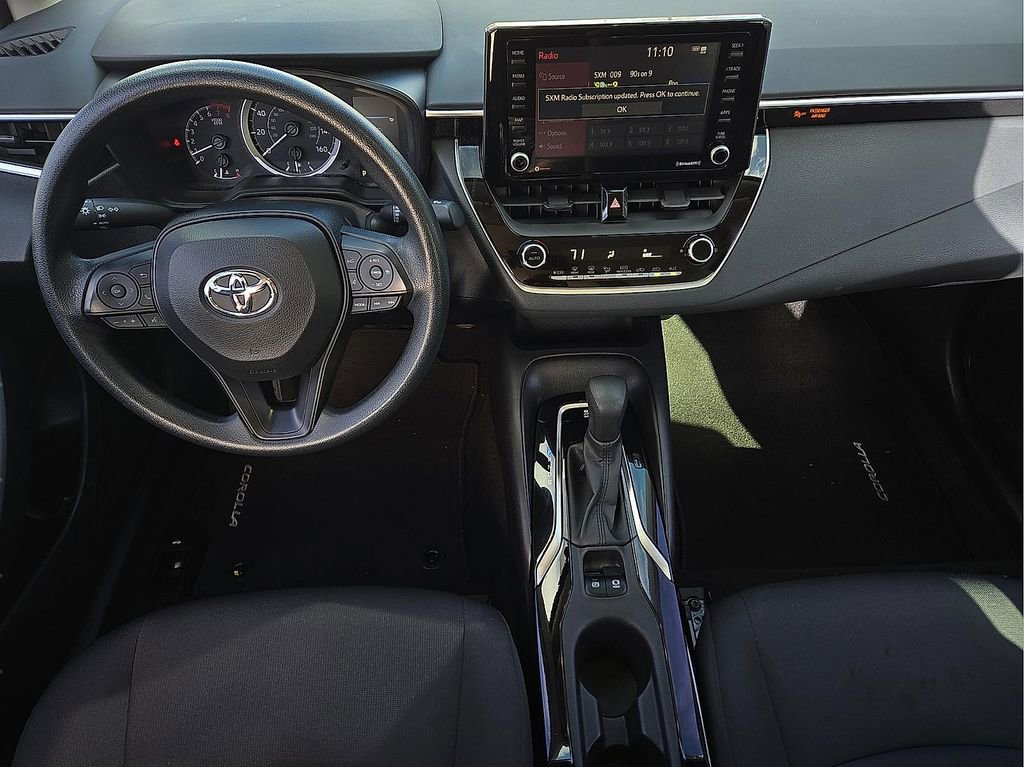Used 2022 Toyota Corolla LE image 11