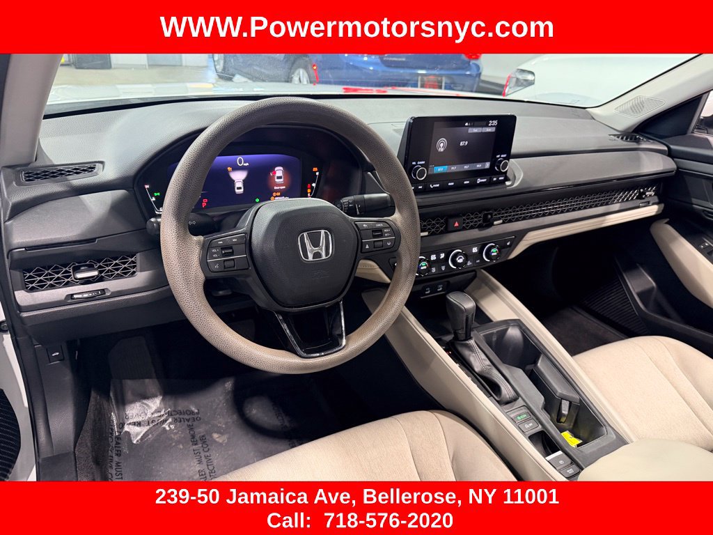 Used 2023 Honda Accord EX image 18