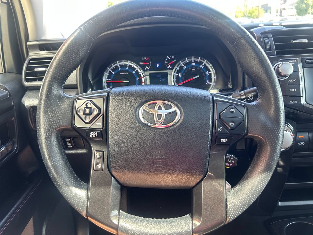 Certified 2019 Toyota 4Runner TRD Off-Road Premium AWD/4WD image 17