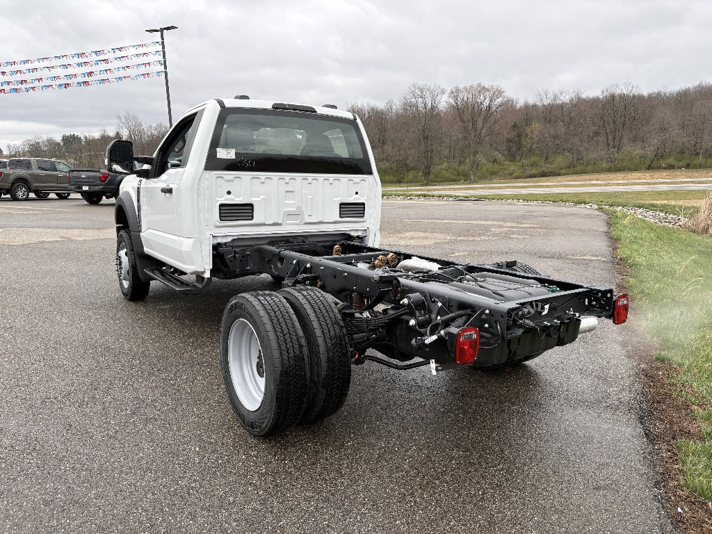 New 2026 Ford F550 4x4 Regular Cab Super Duty w/ Snow Plow Prep Package image 3