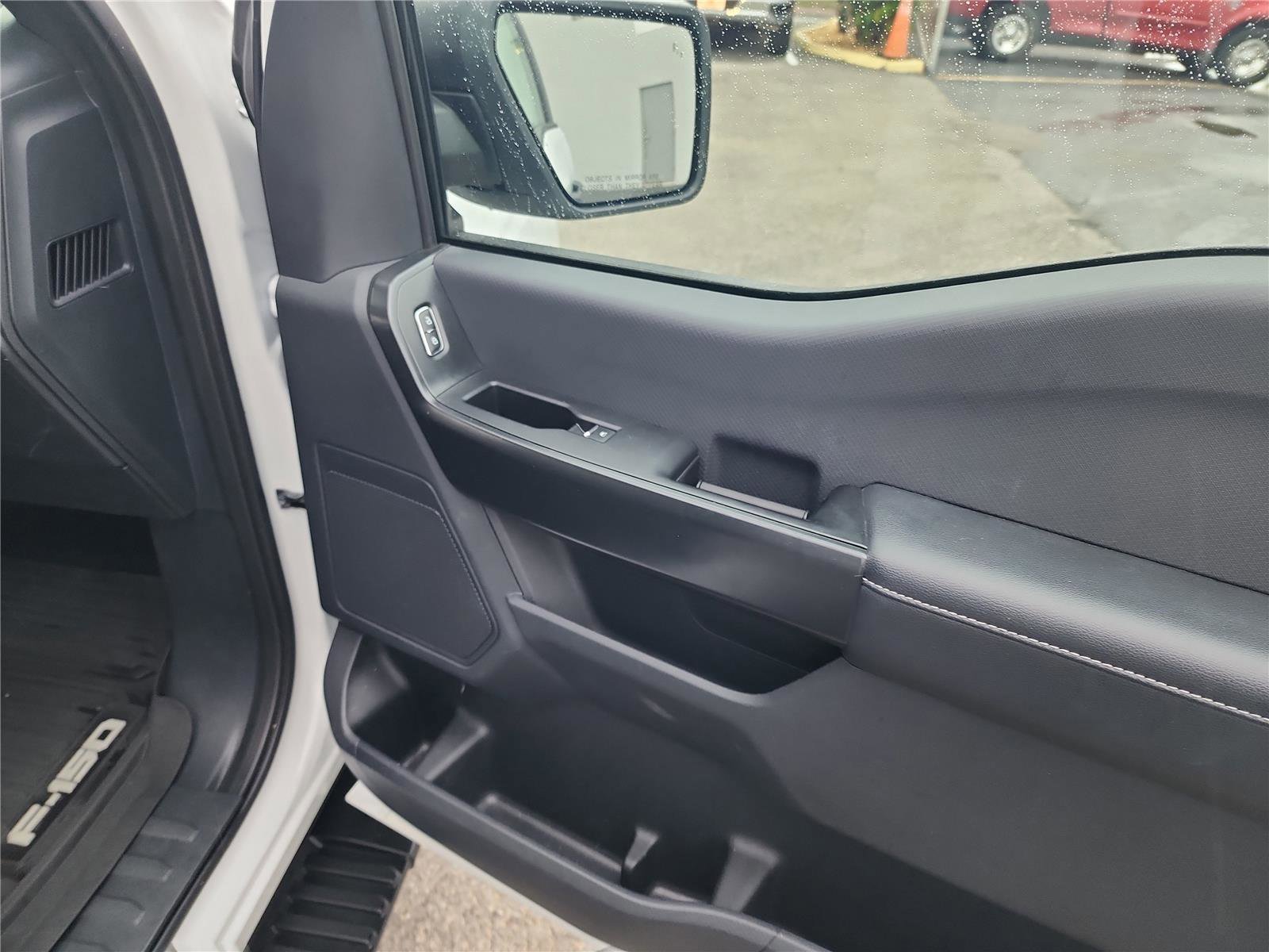 Used 2022 Ford F150 XL w/ STX Black Appearance Package AWD/4WD image 30