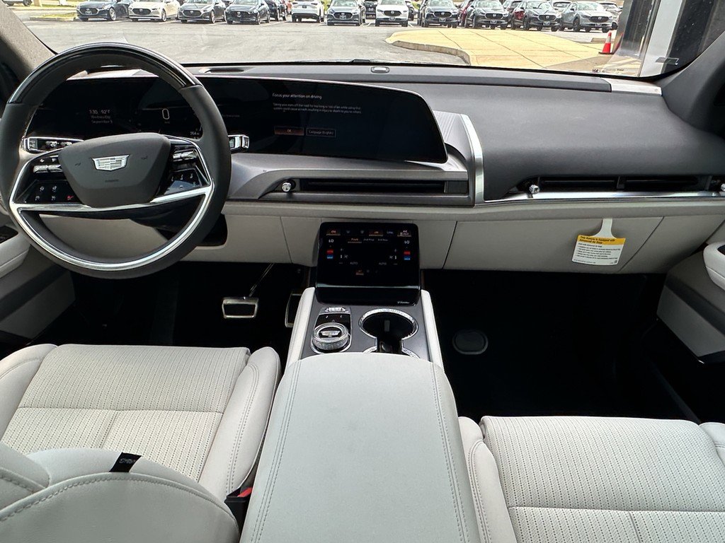 New 2026 Cadillac Vistiq Luxury image 10