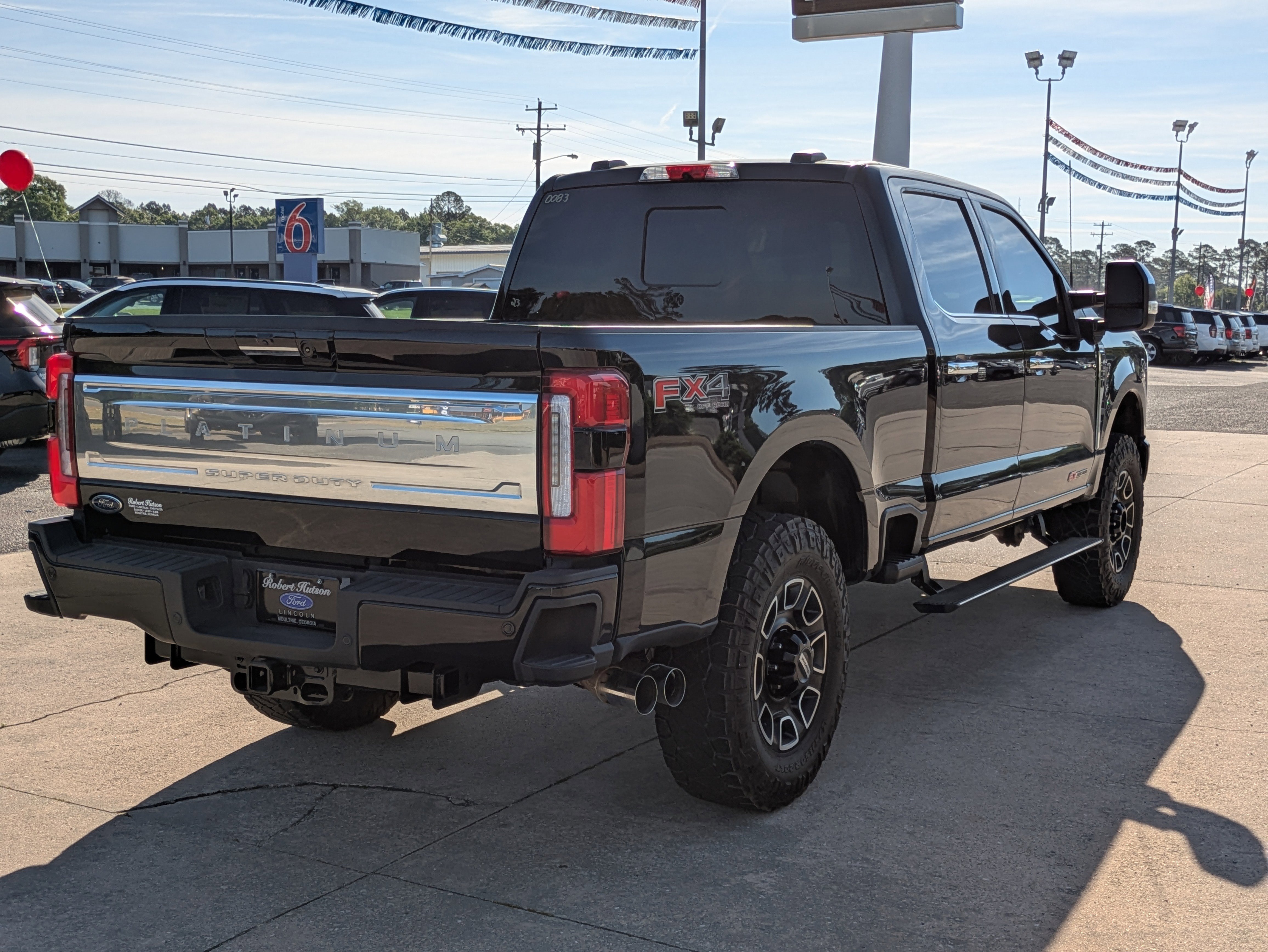 Used 2023 Ford F250 Platinum image 6