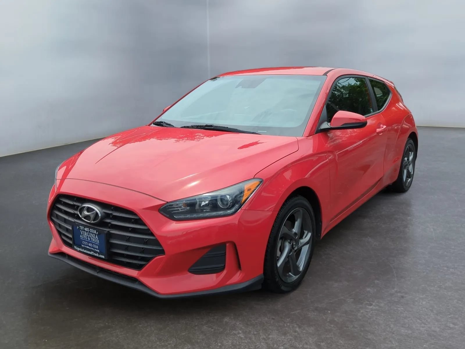 Used 2019 Hyundai Veloster 2.0 FWD image 1