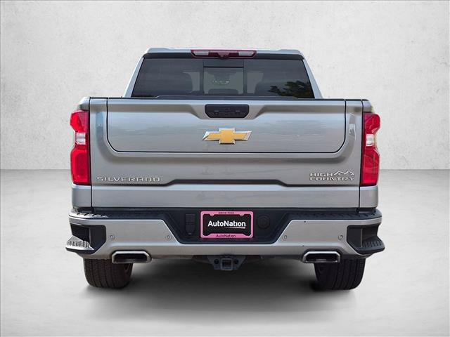 Used 2024 Chevrolet Silverado 1500 High Country w/ High Country Premium Package AWD/4WD image 6
