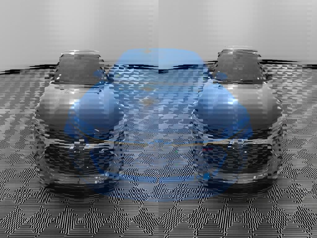 New 2026 Chevrolet Trax RS w/ Sunroof Package image 2